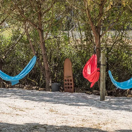 Surf By Laneez אכסניה אריסרייה