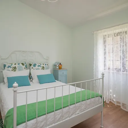 Surf By Laneez * Ericeira